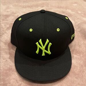 New Era MLB Yankee Cap Black with Bright Green Accents 59FIFTY - 7 3/4